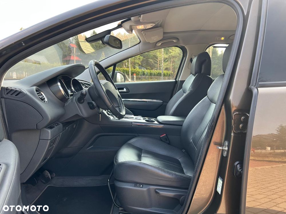 Peugeot 3008 HDi FAP 165 Automatik Premium - 12