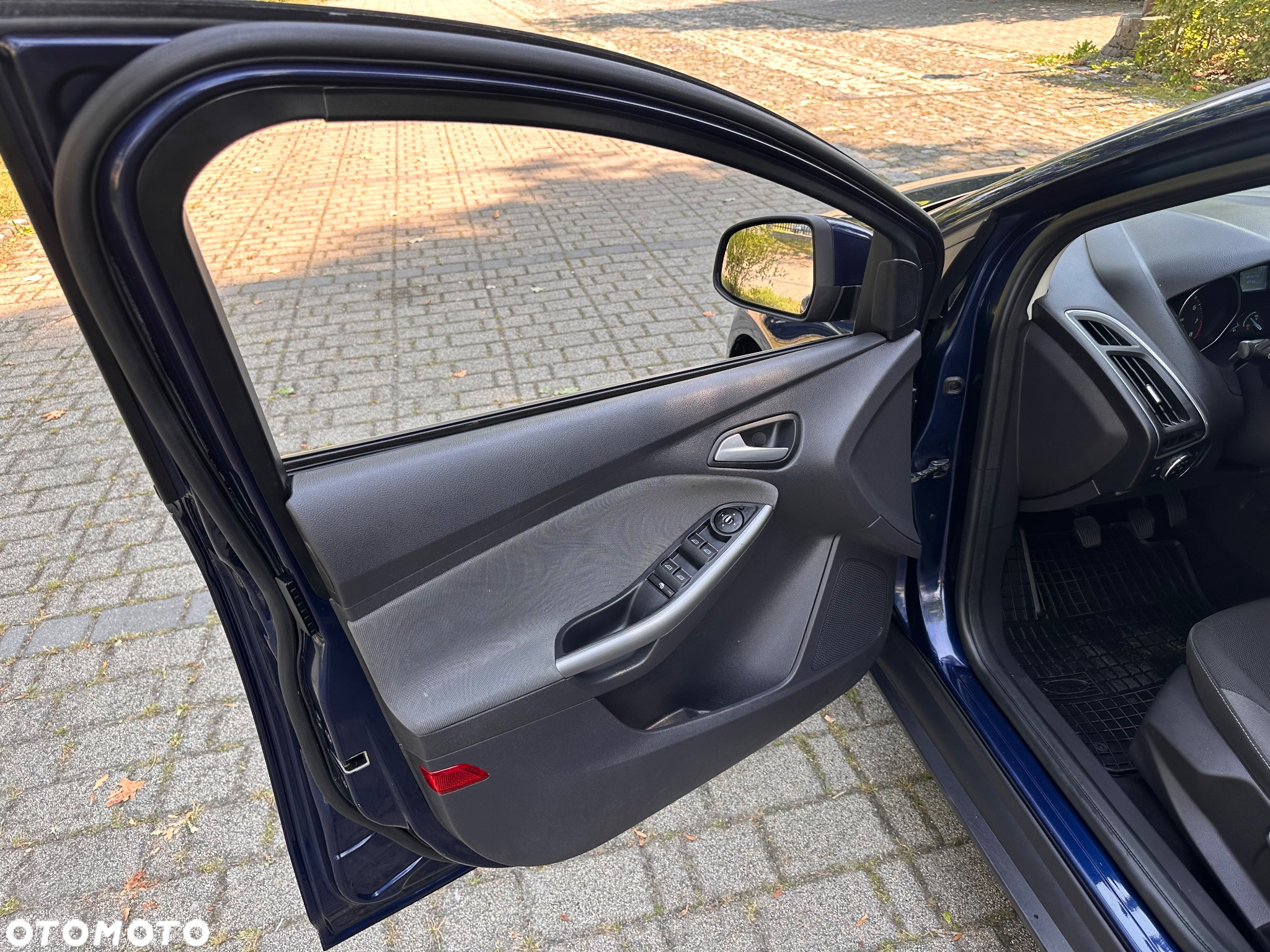 Ford Focus 1.6 FF Trend - 14