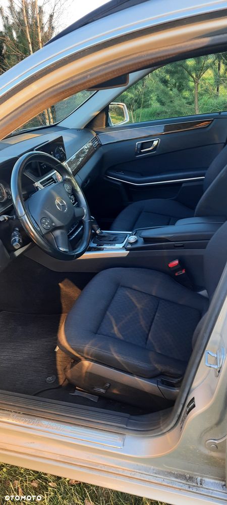 Mercedes-Benz Klasa E - 8