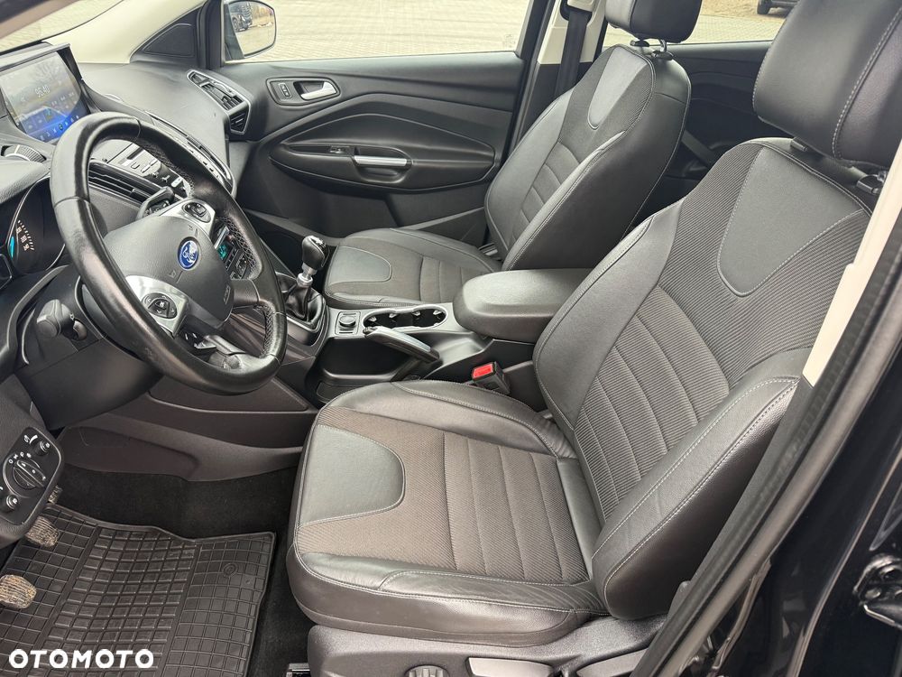 Ford Kuga 2.0 TDCi Titanium S - 20