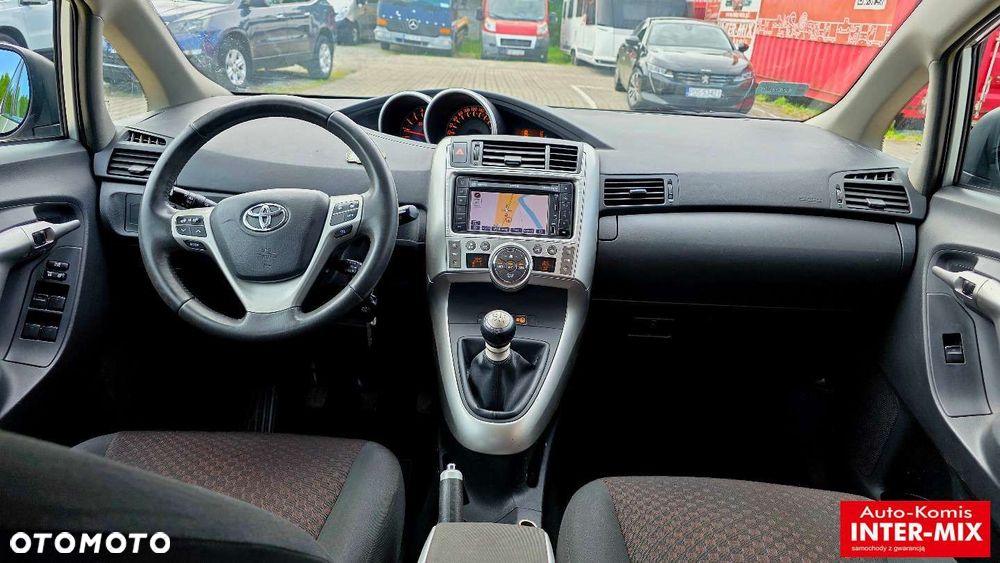 Toyota Verso - 37