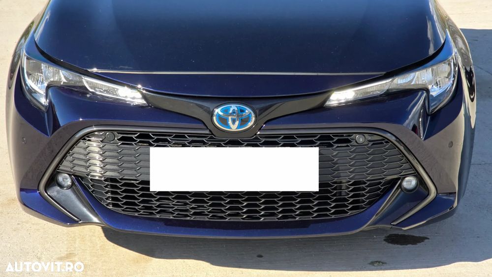 Toyota Corolla 1.8 HSD Dynamic - 9