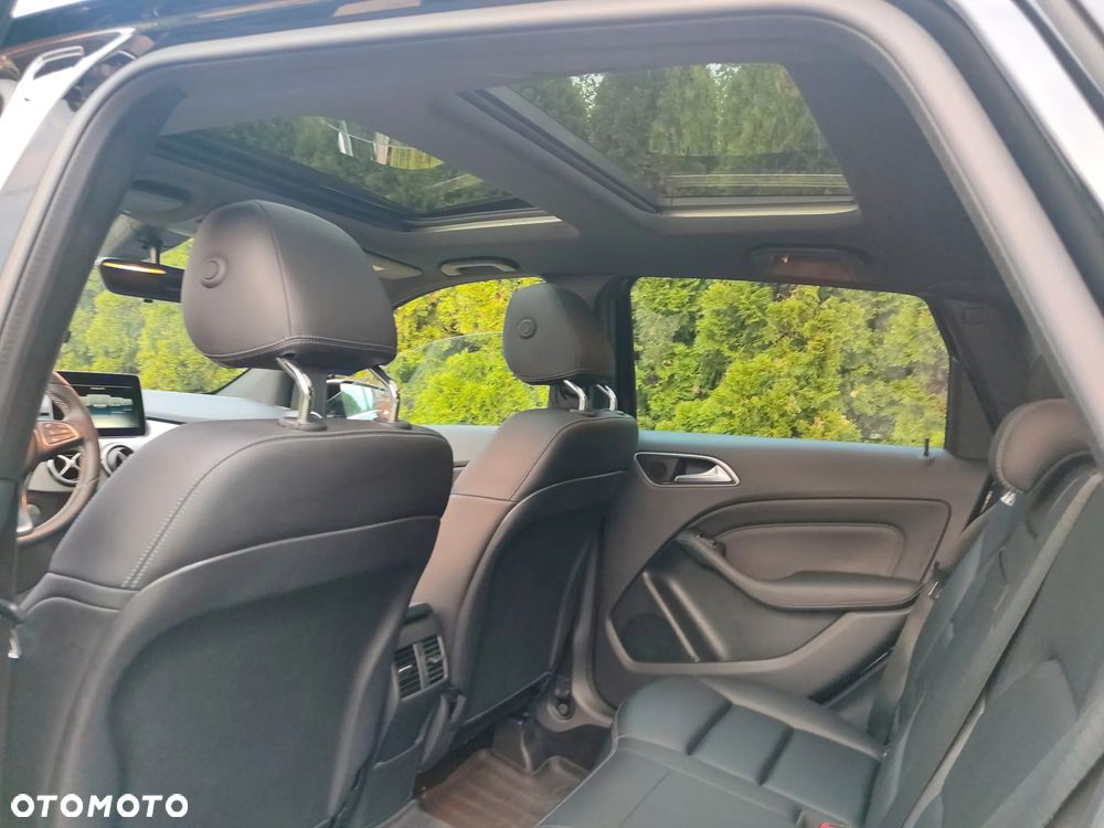 Mercedes-Benz Klasa B 250 4Matic 7G-DCT Edition - 8