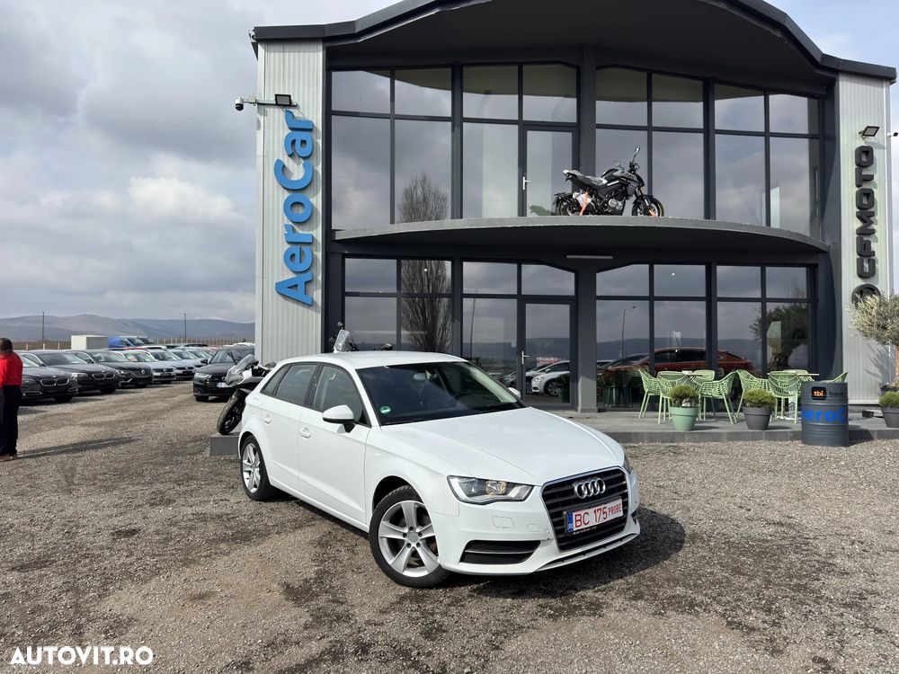 Audi A3 1.6 TDI S tronic Ambiente - 6