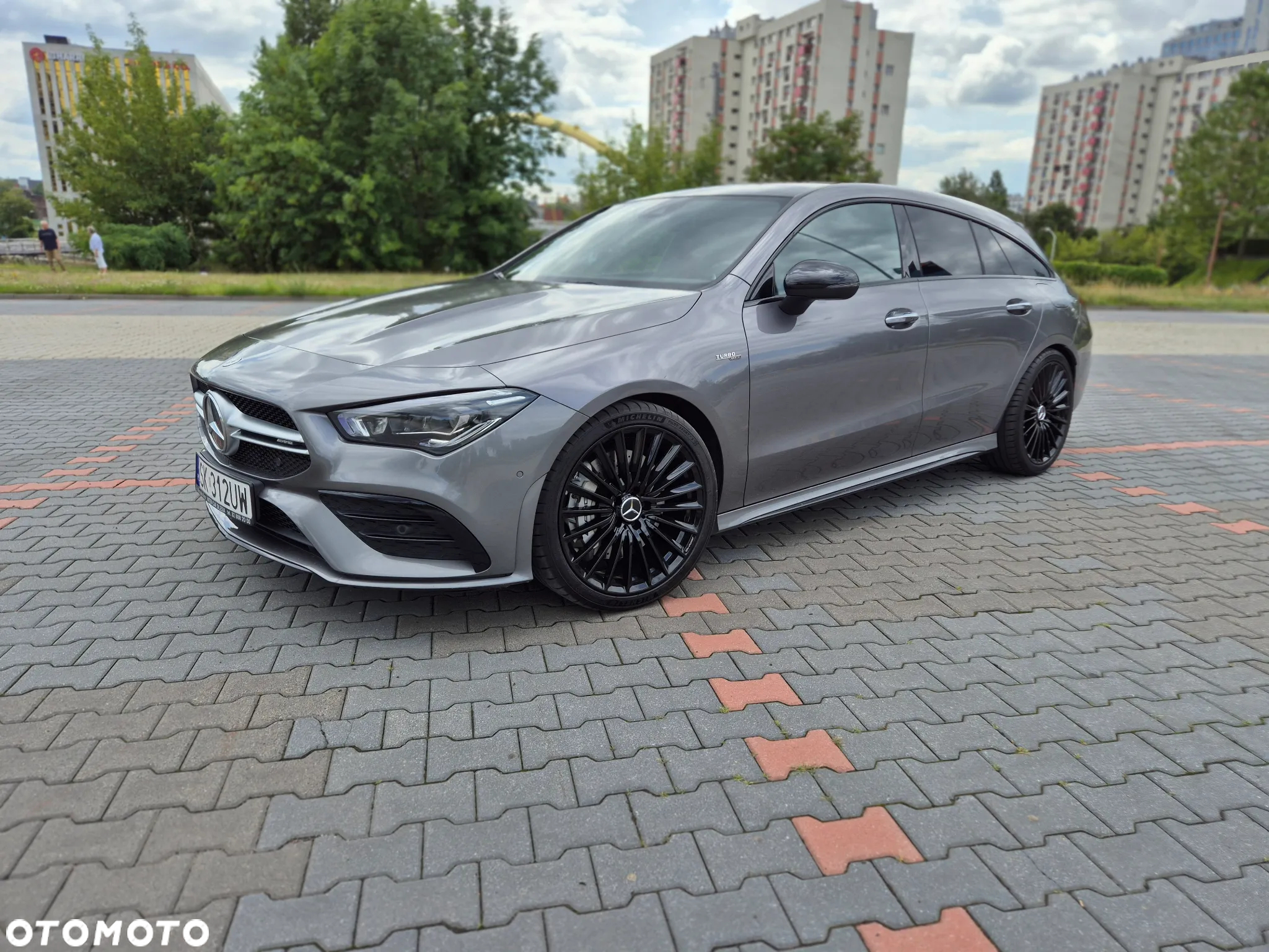 Mercedes-Benz CLA AMG 35 4-Matic 7G-DCT - 17