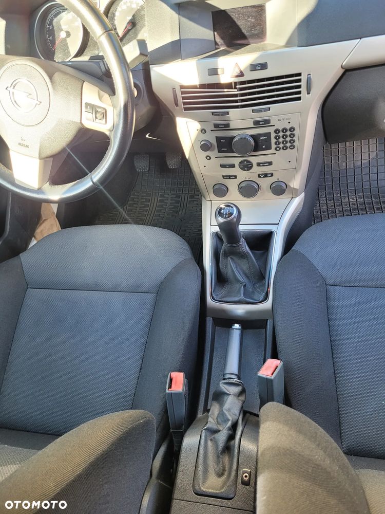 Opel Astra 1.6 Enjoy - 7