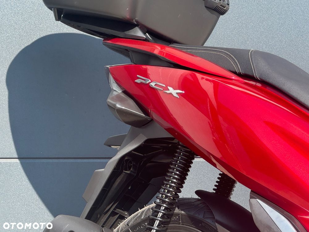 Honda PCX - 12