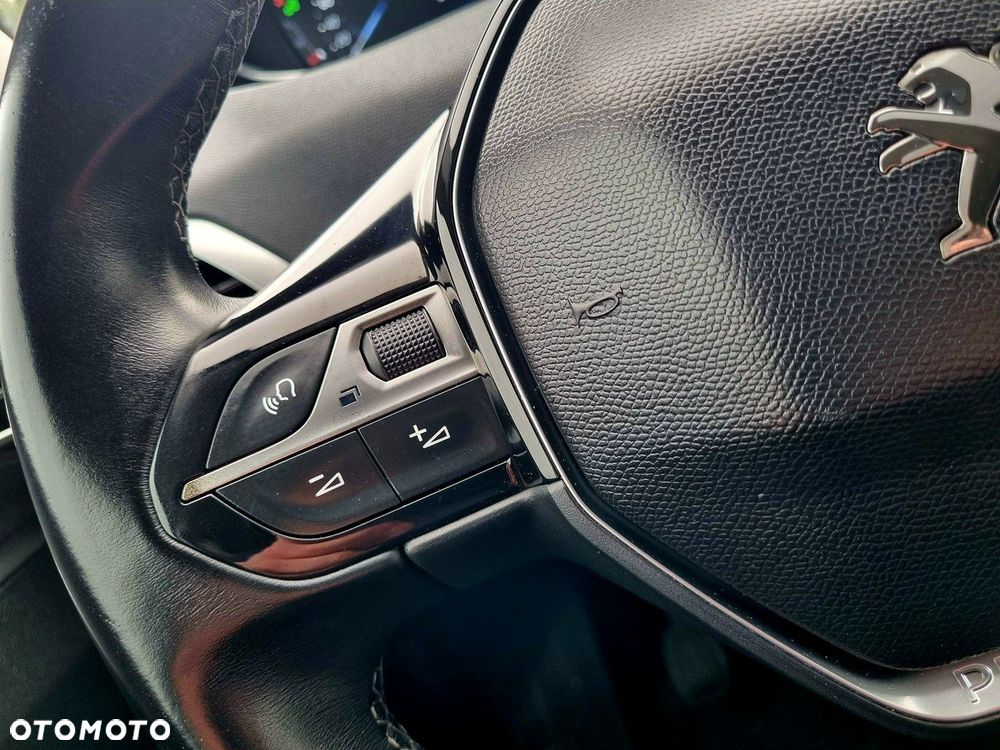 Peugeot 5008 BlueHDi 130 Allure - 16