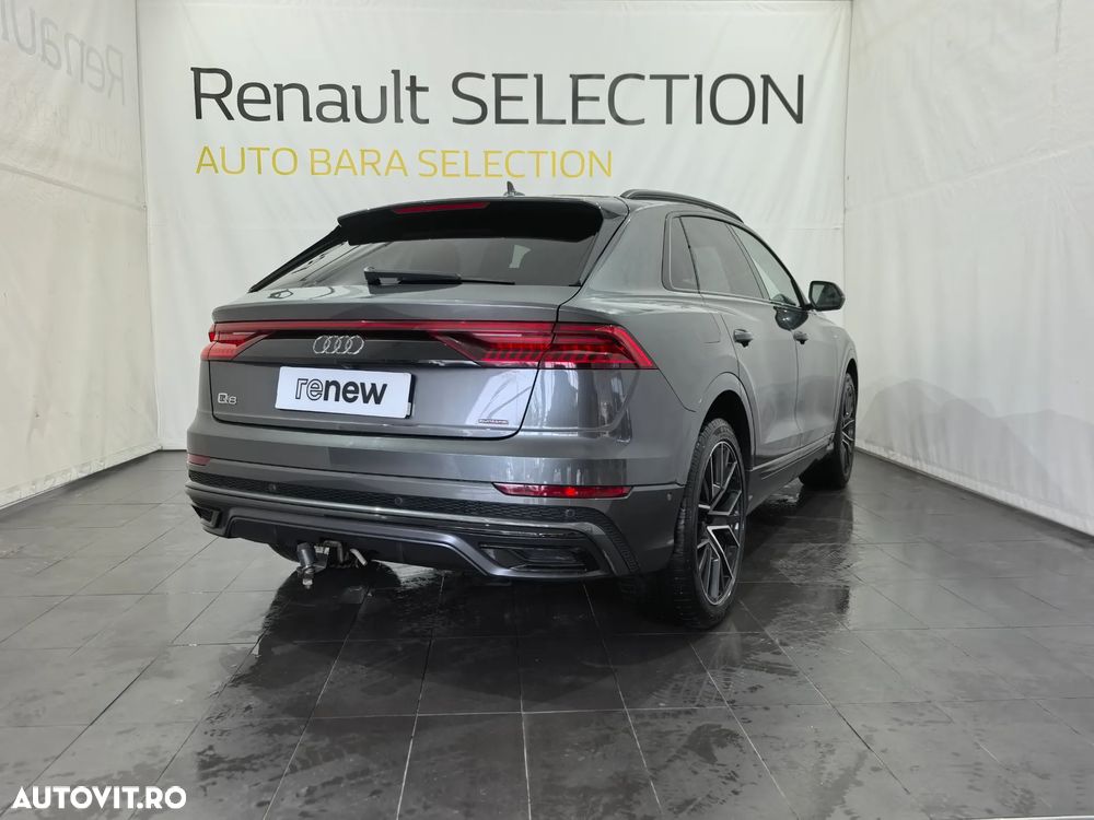 Audi Q8 - 4