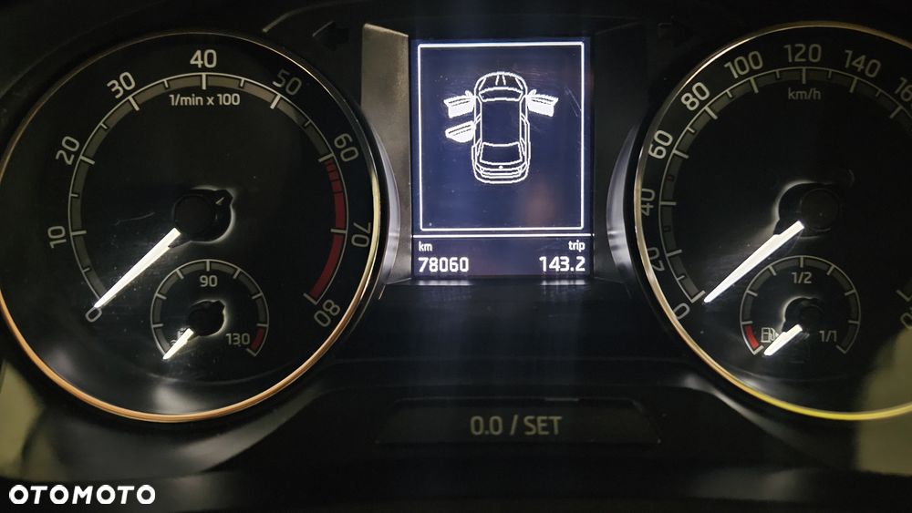 Skoda RAPID 1.0 TSI Ambition - 12