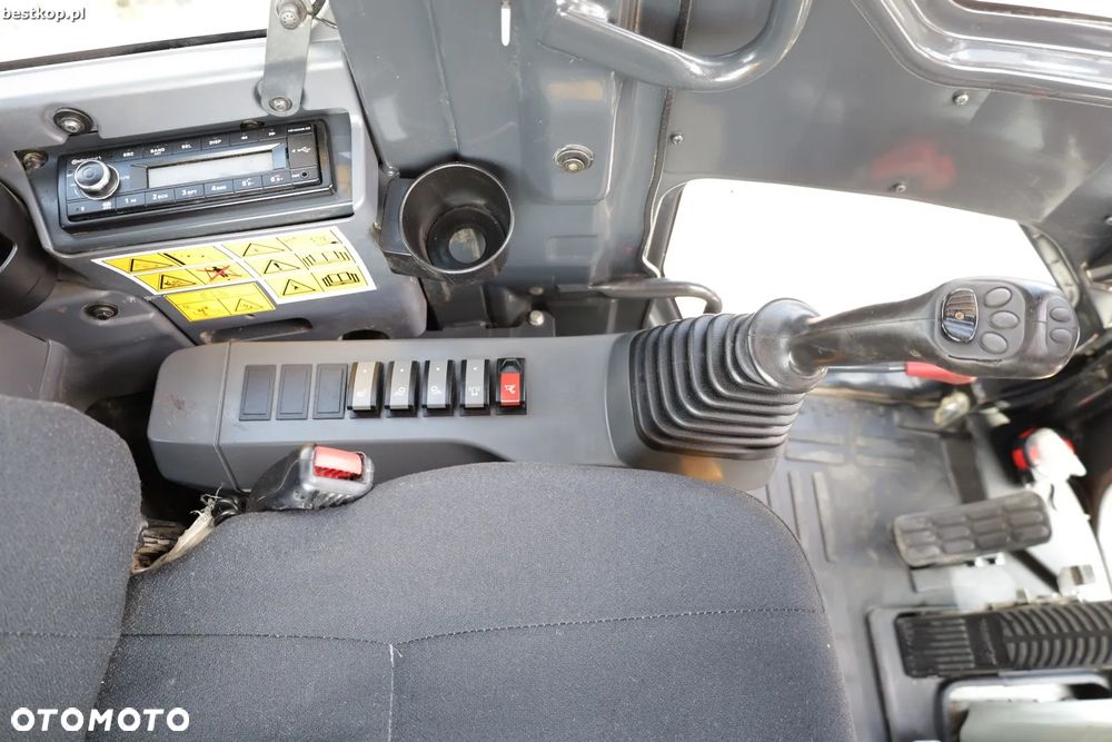 Komatsu PW118MR-11 - 27