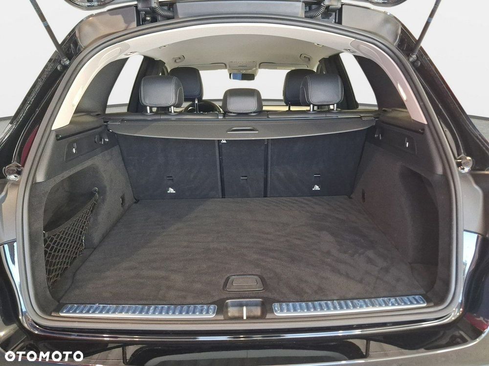 Mercedes-Benz GLC - 15