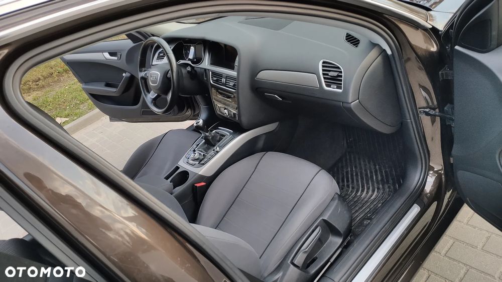 Audi A4 Avant 2.0 TDI DPF Ambition - 8