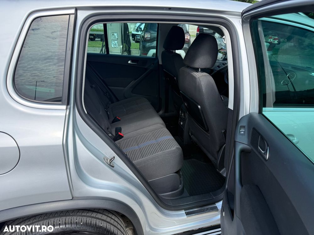 Volkswagen Tiguan - 30