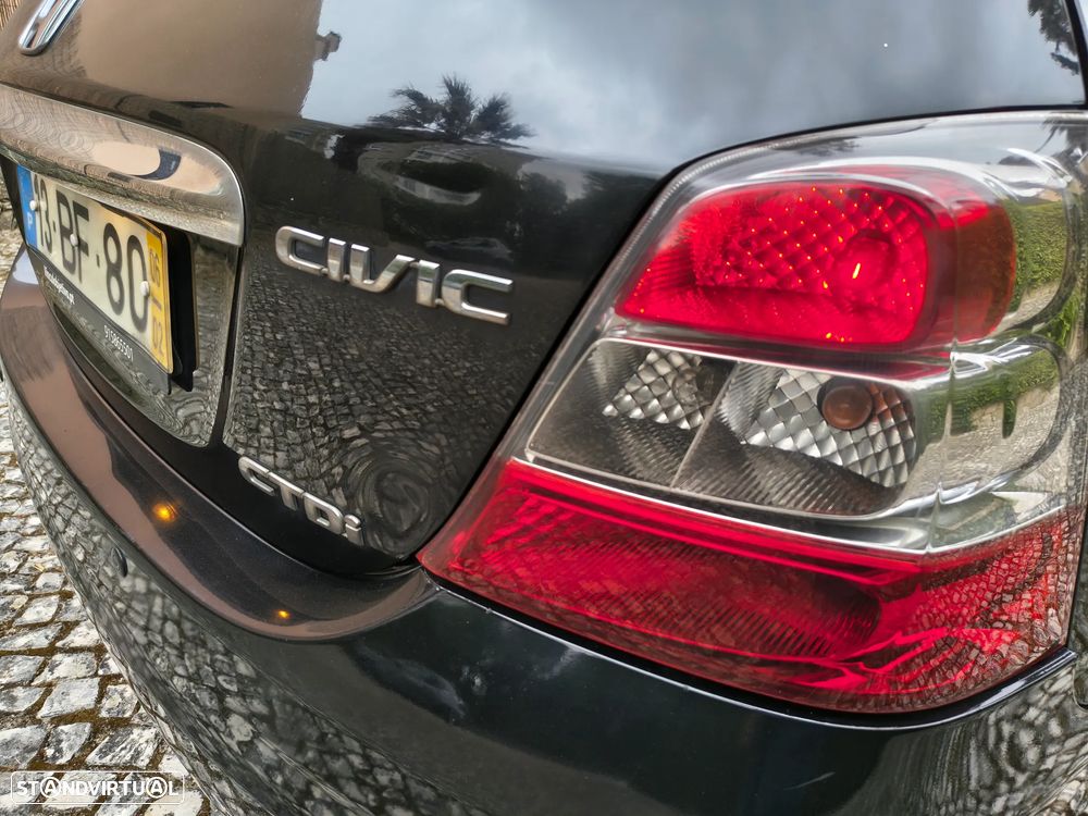 Honda Civic 1.7 CTDi ES Exclusive - 26