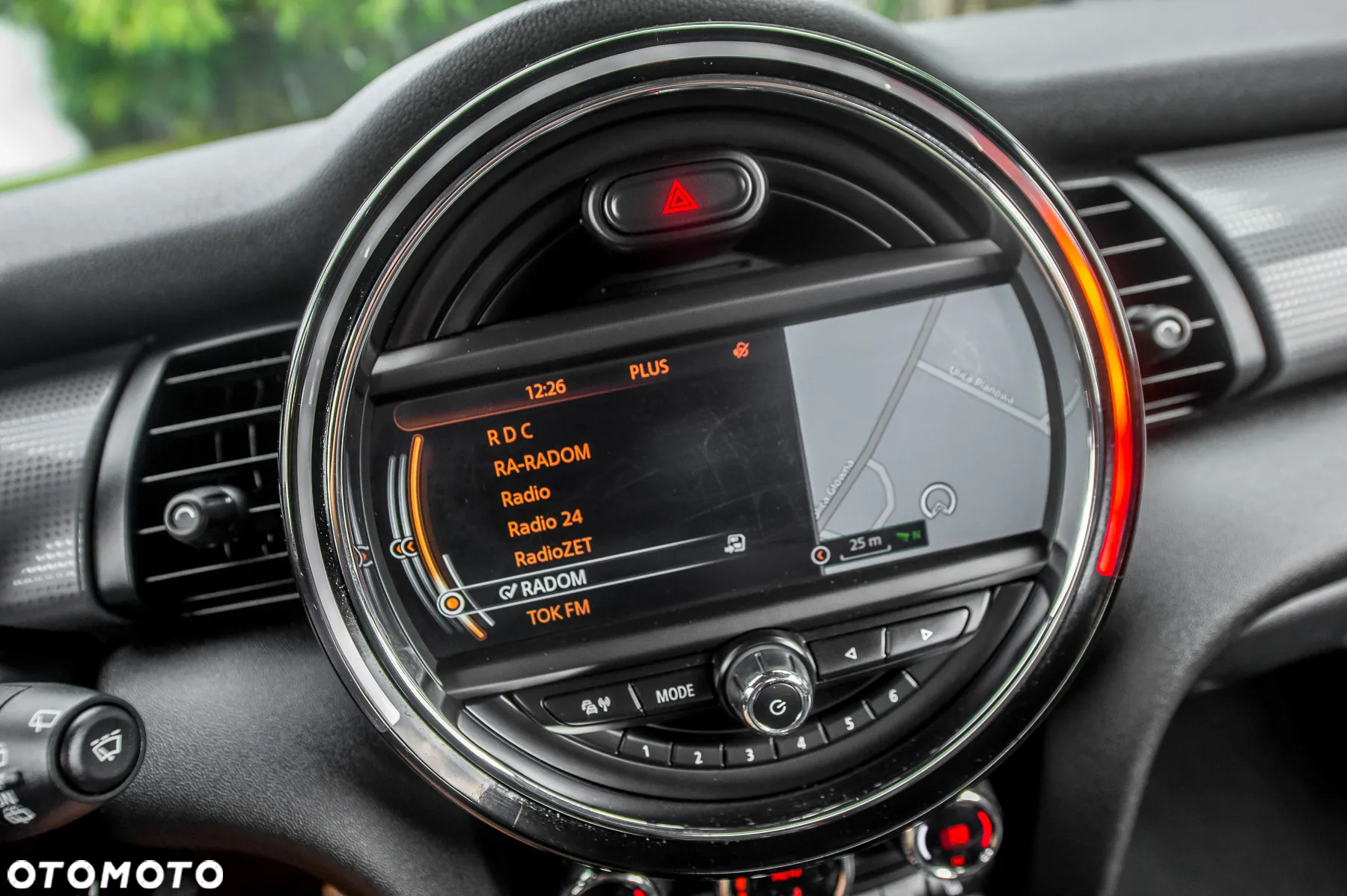 MINI Cooper Essential Trim - 21