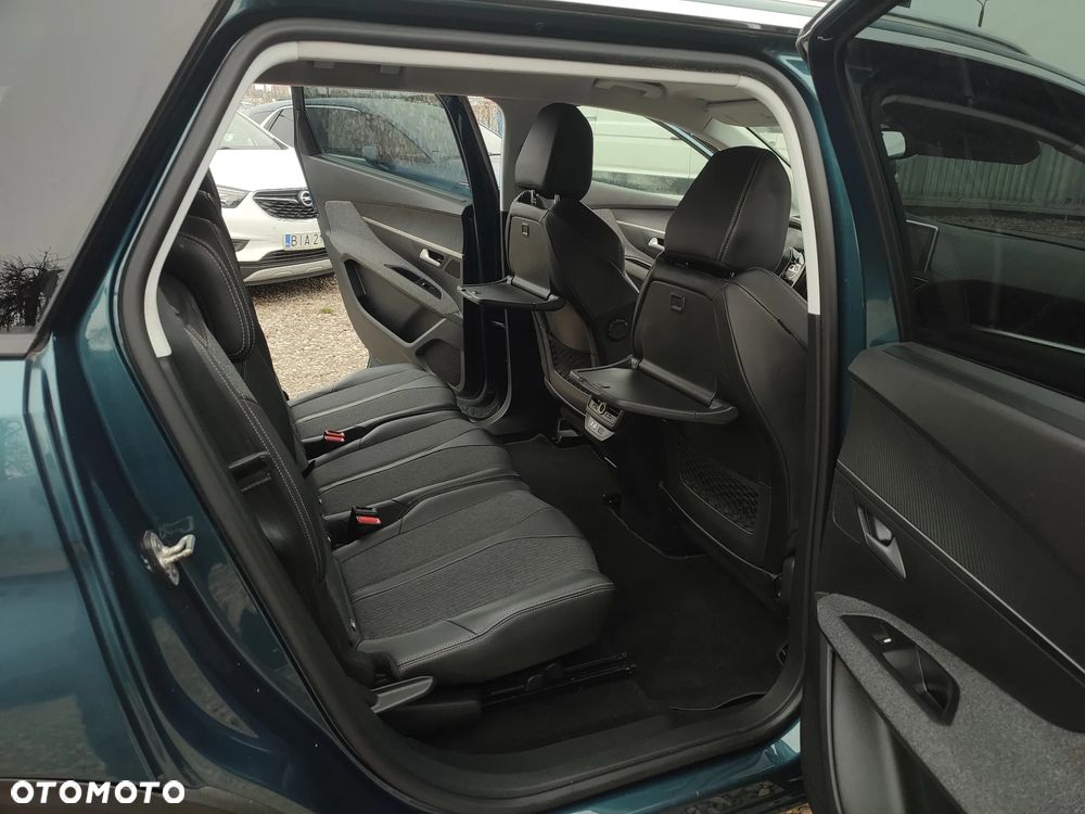 Peugeot 5008 PureTech 130 Stop & Start Active Business-Paket - 22