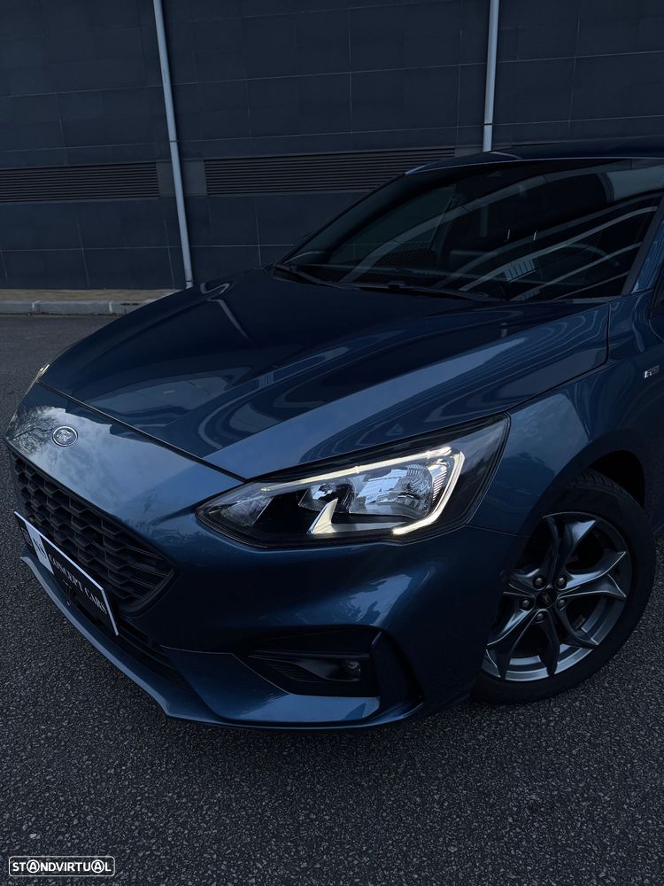 Ford Focus 1.0 EcoBoost S&S ST-Line - 2