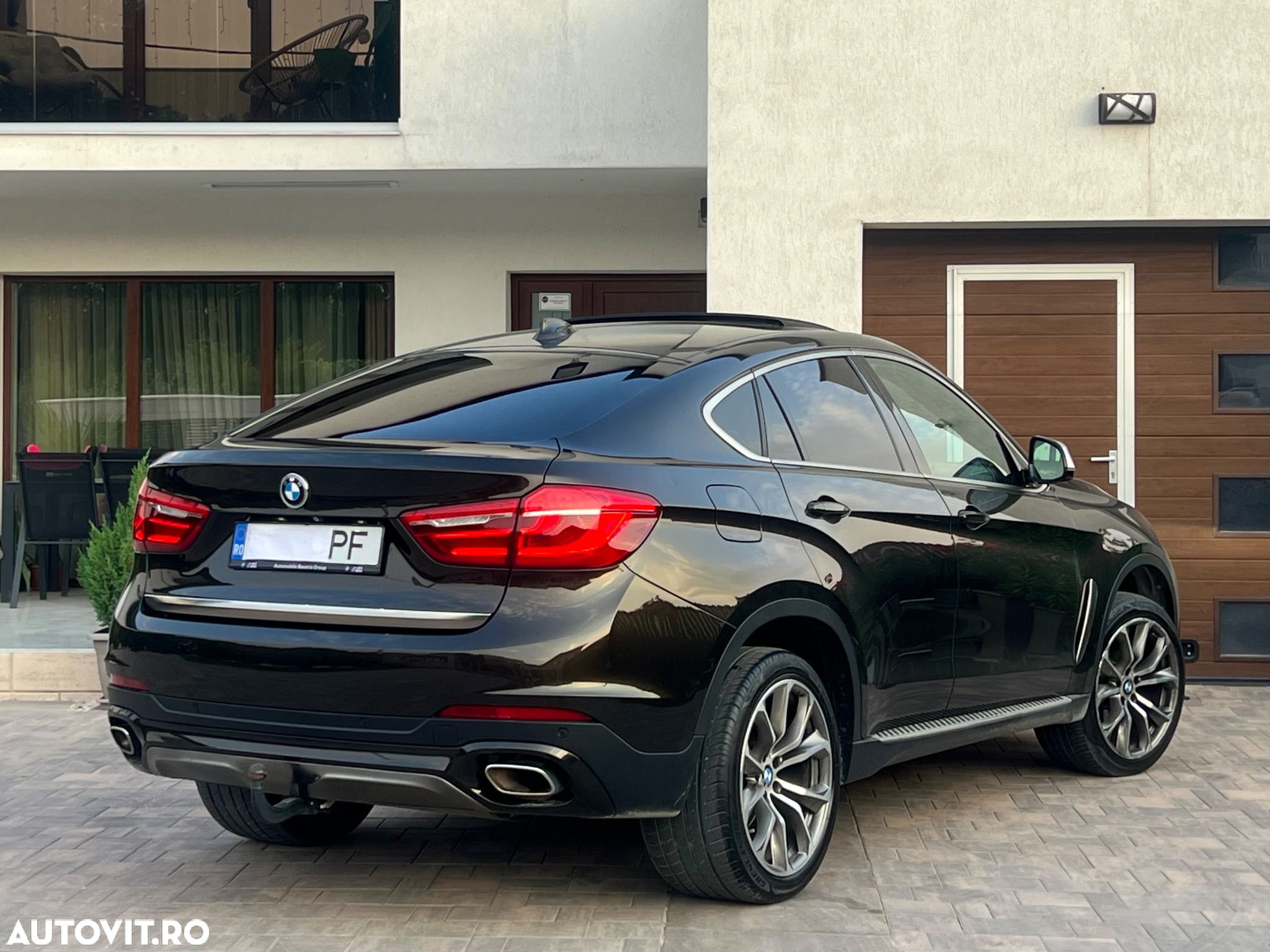 BMW X6 xDrive40d - 10