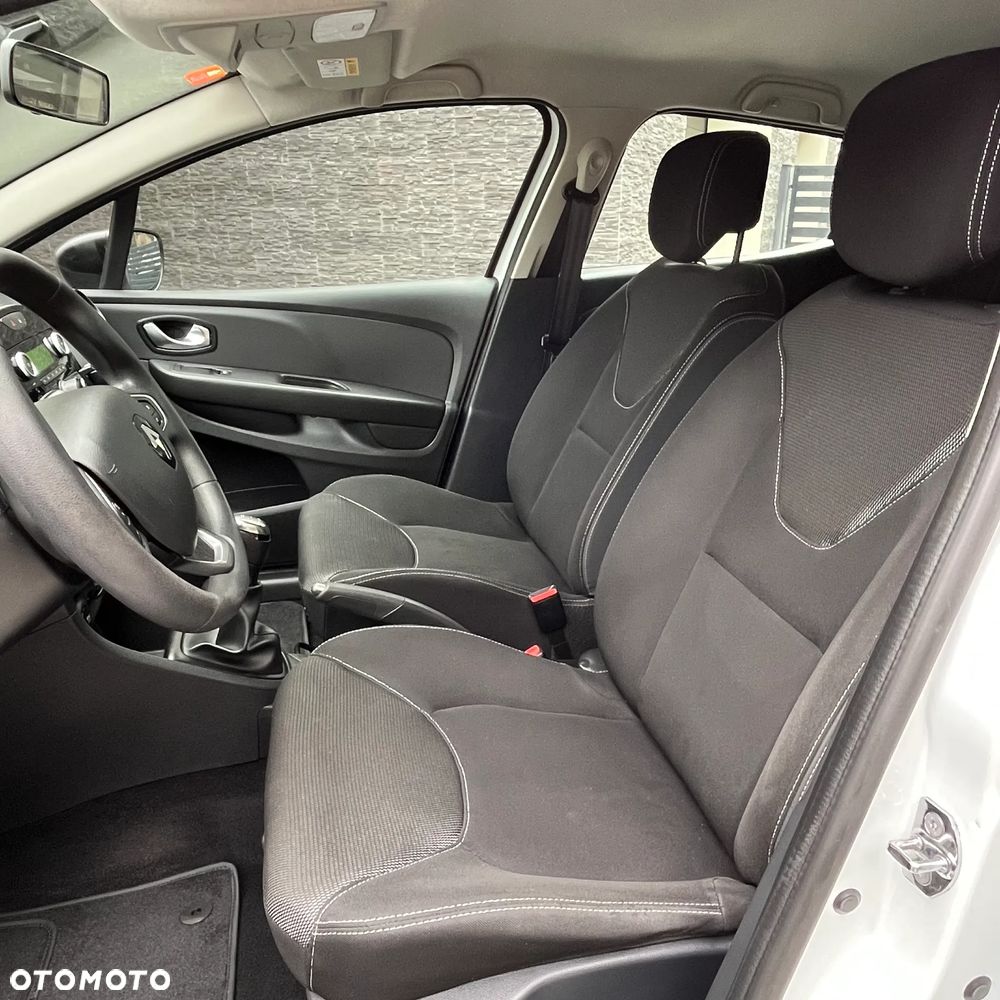 Renault Clio - 12