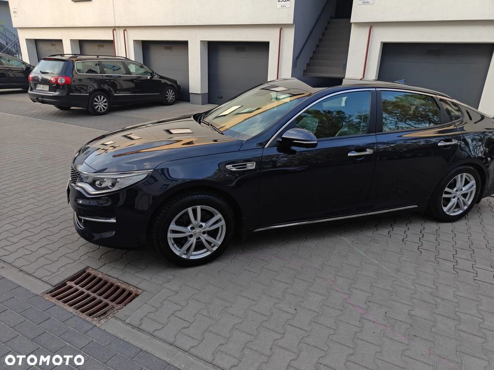 Kia Optima 1.7 CRDI XL DCT - 4