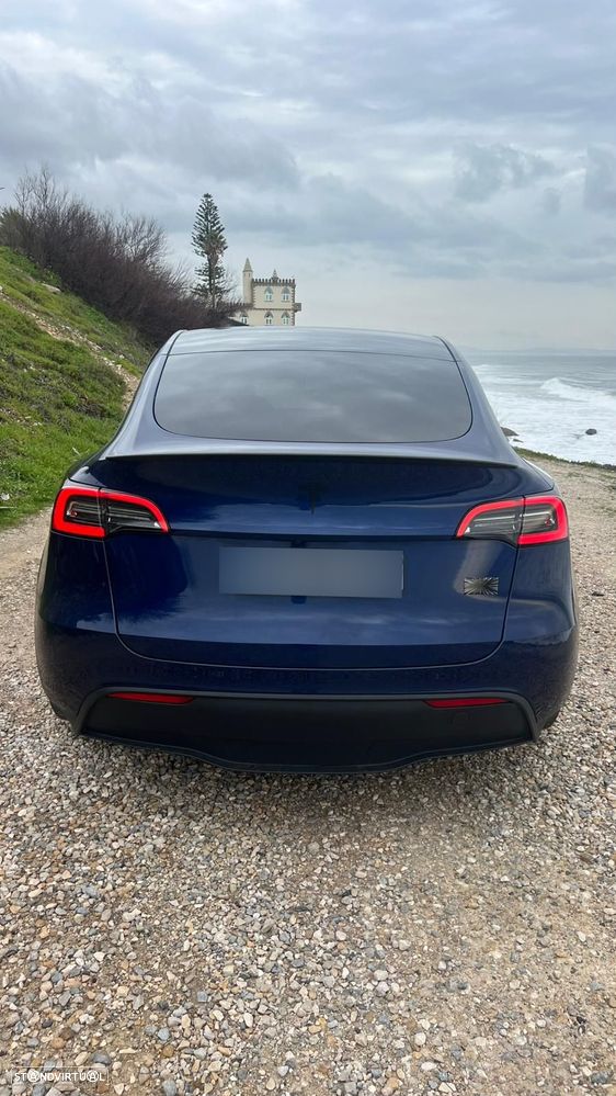 Tesla Model Y Long Range Dual Motor AWD - 10
