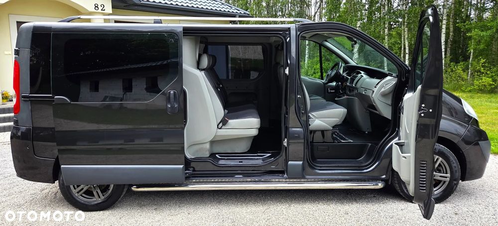 Opel Vivaro - 11