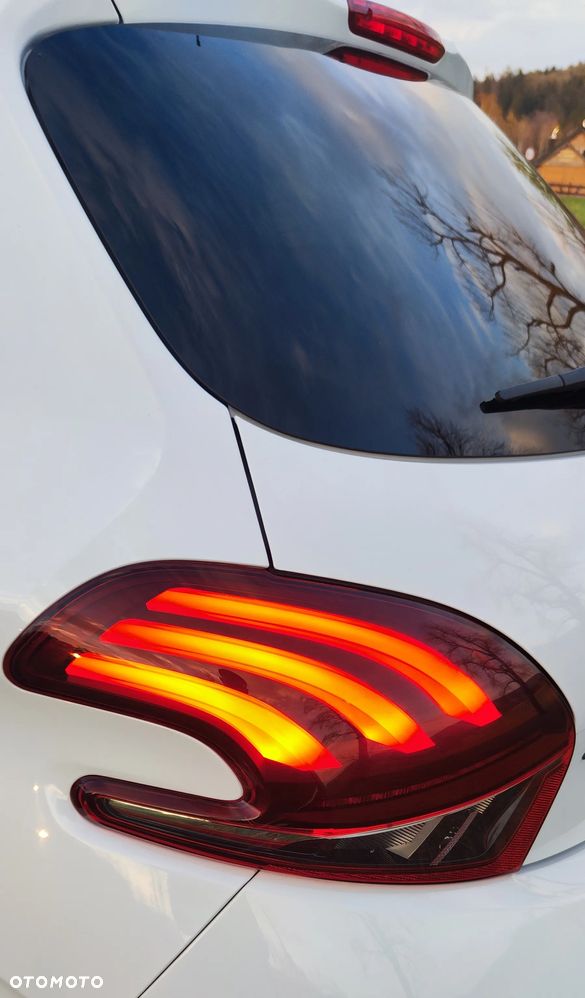 Peugeot 208 82 VTI Style - 13