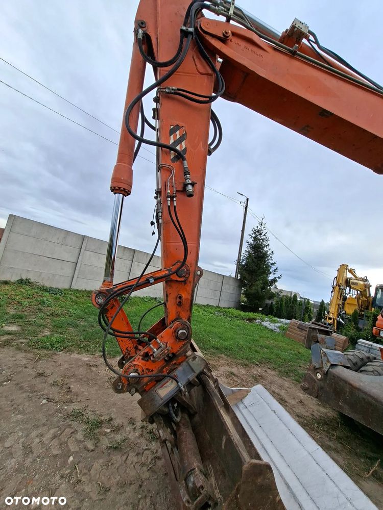Volvo EW 160 B - 13