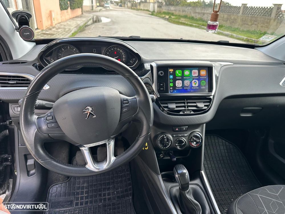 Peugeot 2008 1.6 BlueHDi Allure - 13