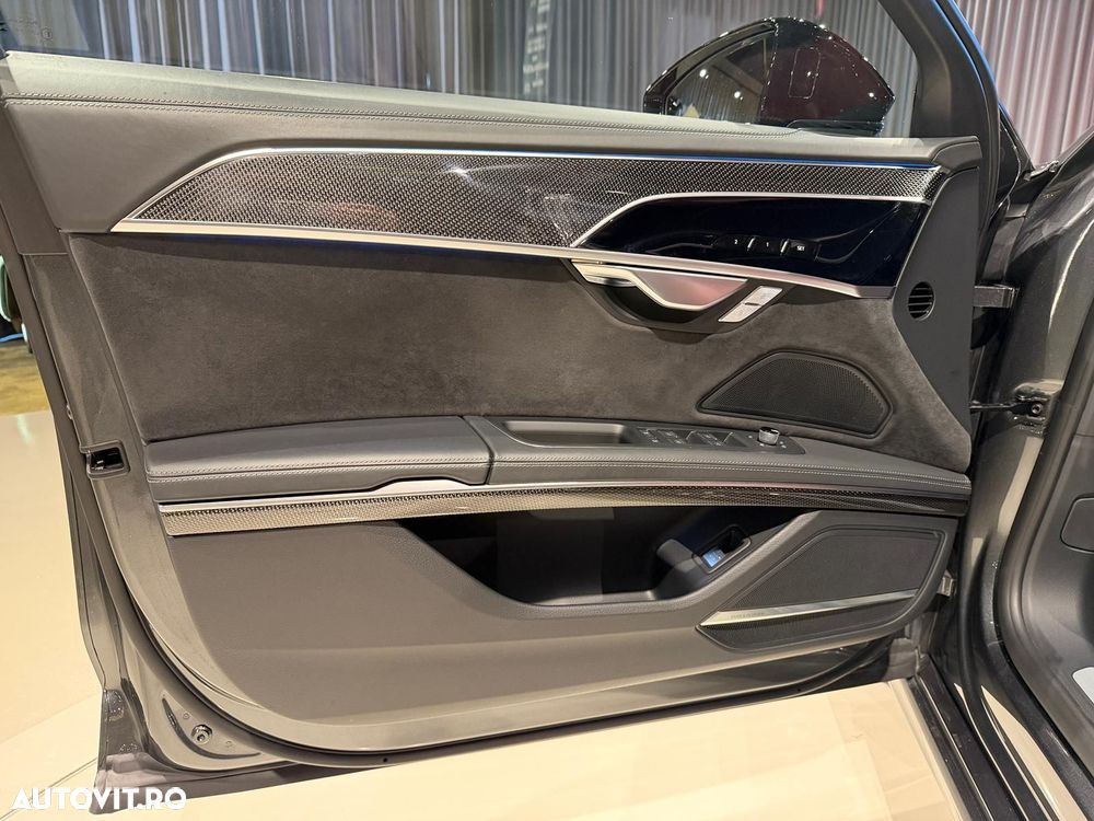 Audi A8 55 TFSI quattro Tiptronic MHEV - 31