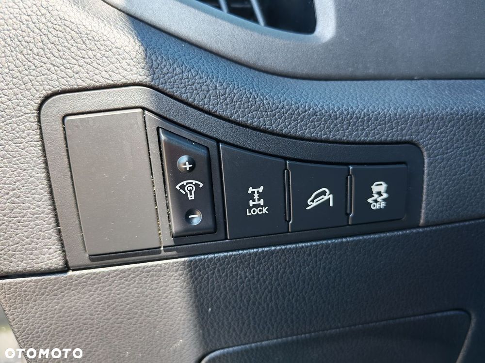 Kia Sportage 2.0 CVVT 4WD Fifa World Cup Edition - 12