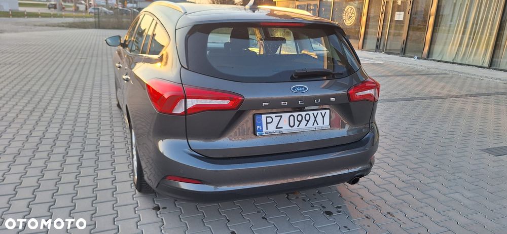 Ford Focus 1.0 EcoBoost Connected - 4