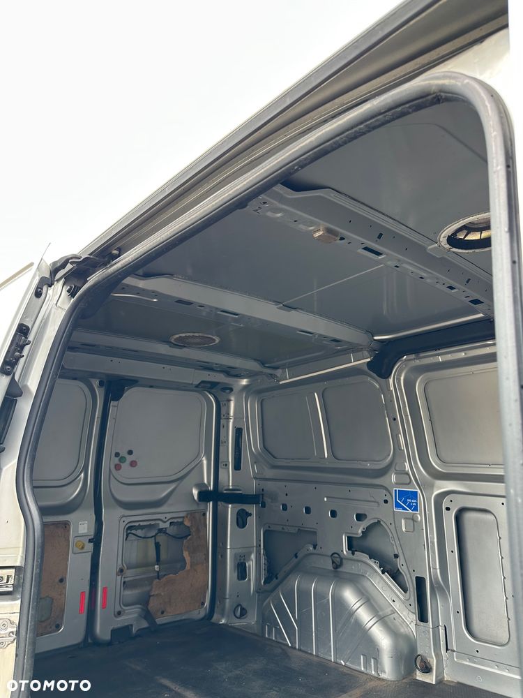 Ford Transit Custom - 15