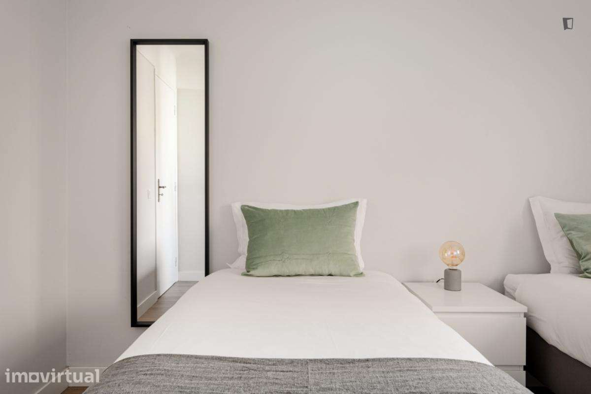Apartamento com 2 quartos - localizado em Carnide Lisbon - Grande imagem: 3/30