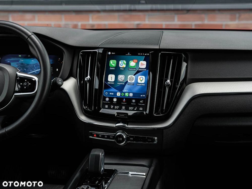 Volvo XC 60 B4 D AWD Plus Dark - 33