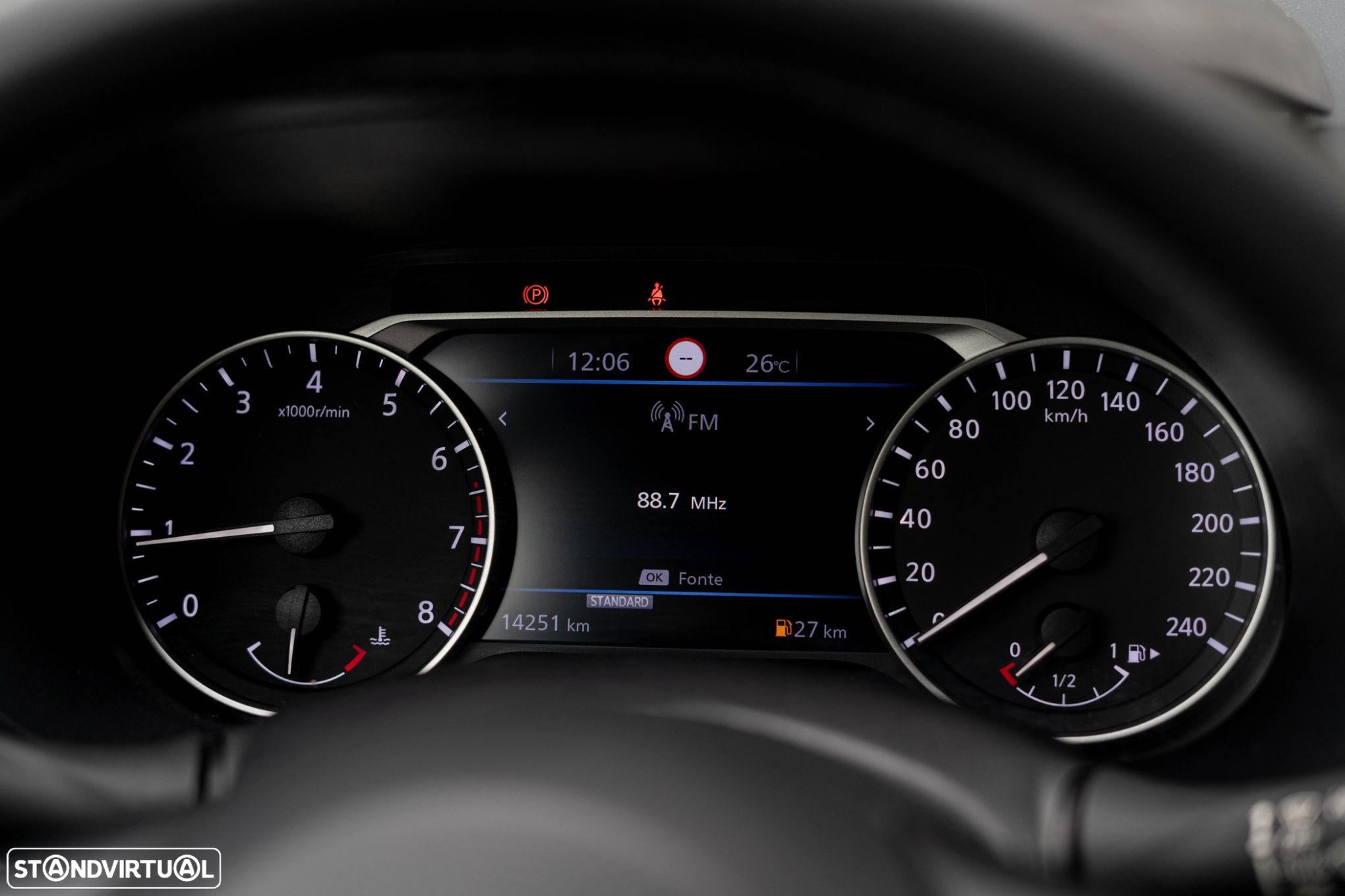 Nissan Juke 1.0 DIG-T Kiiro - 16