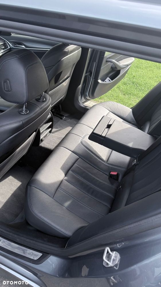 BMW Seria 5 520d xDrive MHEV Sport Line sport - 13