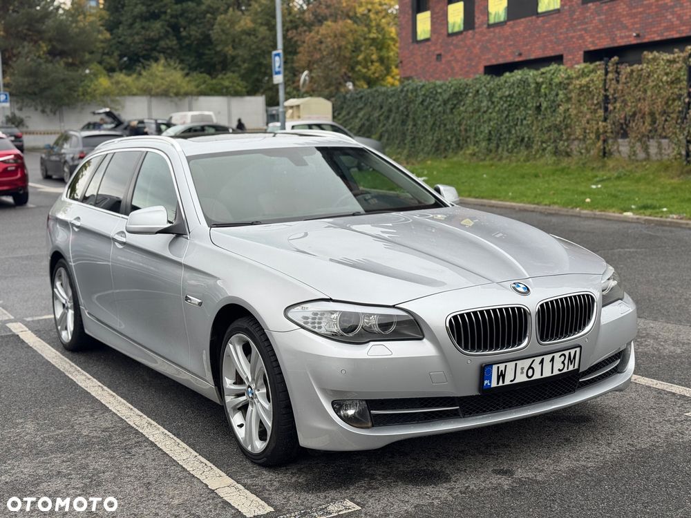 BMW Seria 5 2012 photo 2
