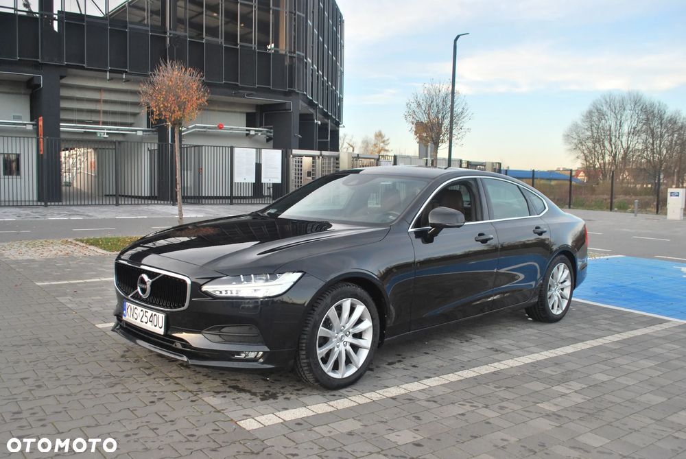 Volvo S90 - 1