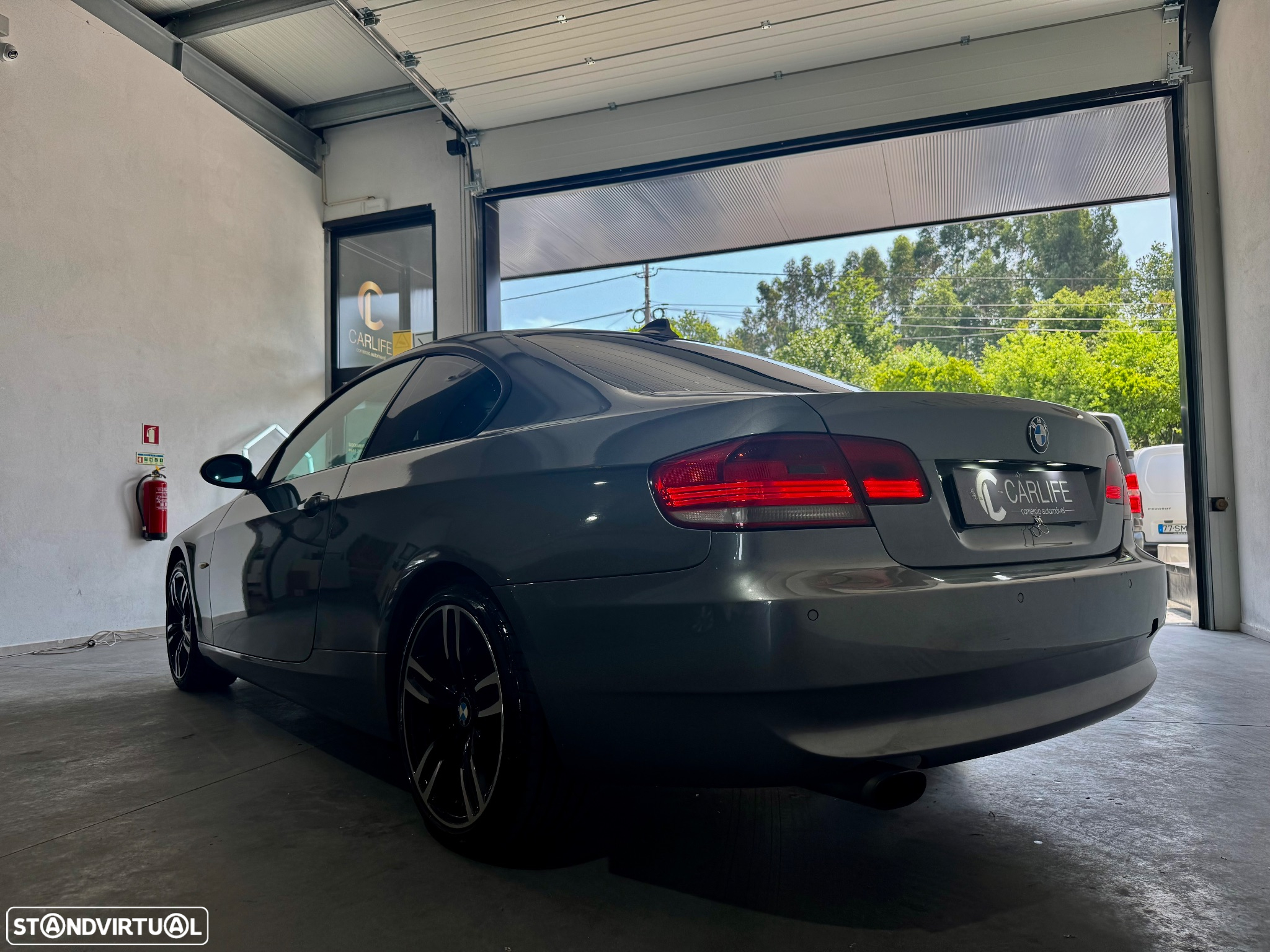 BMW 320 d Coupe - 14