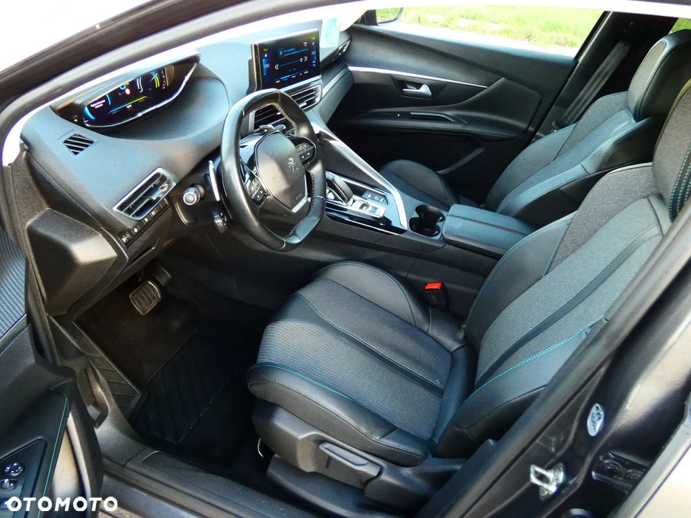 Peugeot 3008 225 e-EAT8 Allure Pack - 14