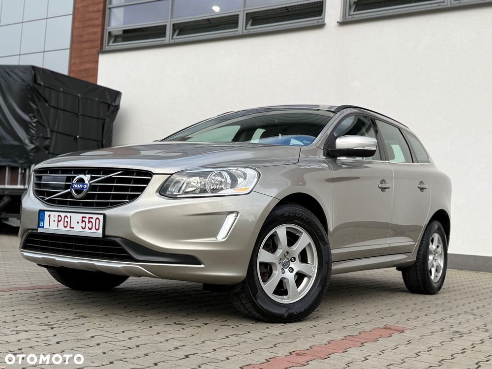 Volvo XC 60 D4 AWD Geartronic Momentum - 1