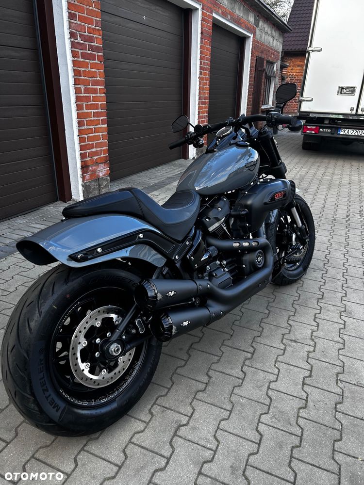 Harley-Davidson Softail Fat Bob - 4