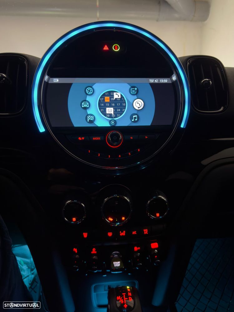 MINI Countryman Cooper SE ALL4 Auto - 27