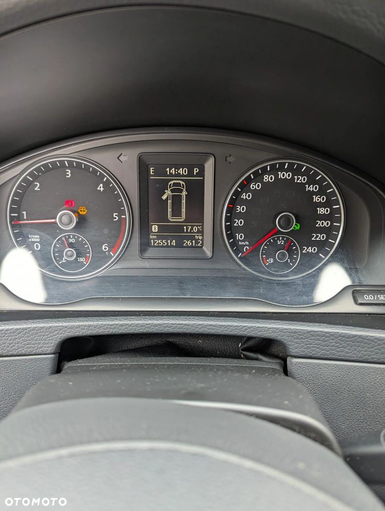 Volkswagen Multivan - 14