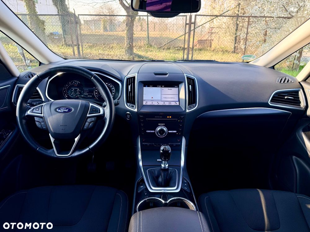 Ford S-Max 2.0 EcoBlue Titanium - 31