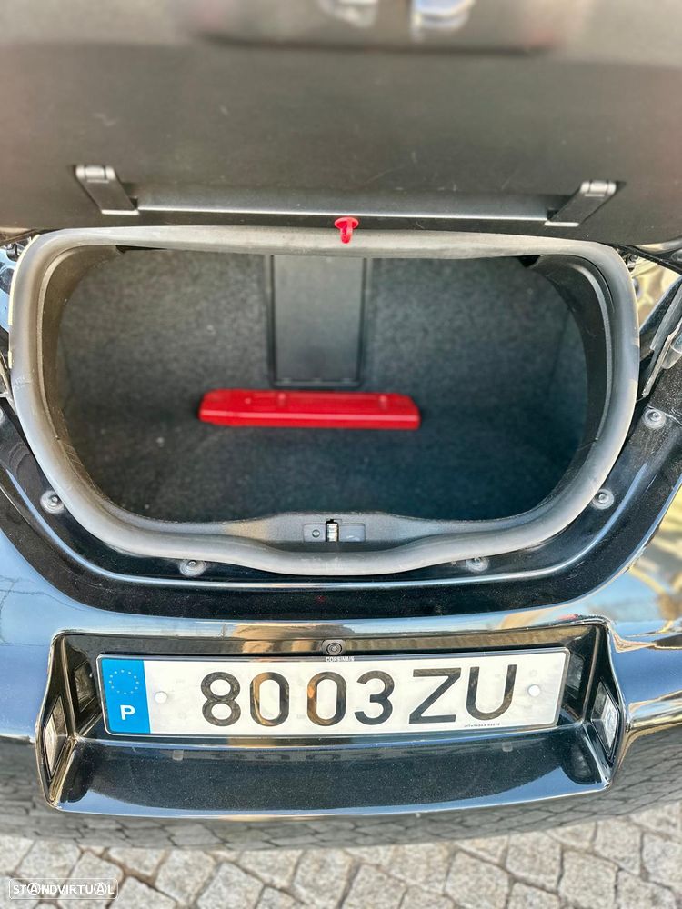 VW New Beetle Cabriolet 1.4 - 10