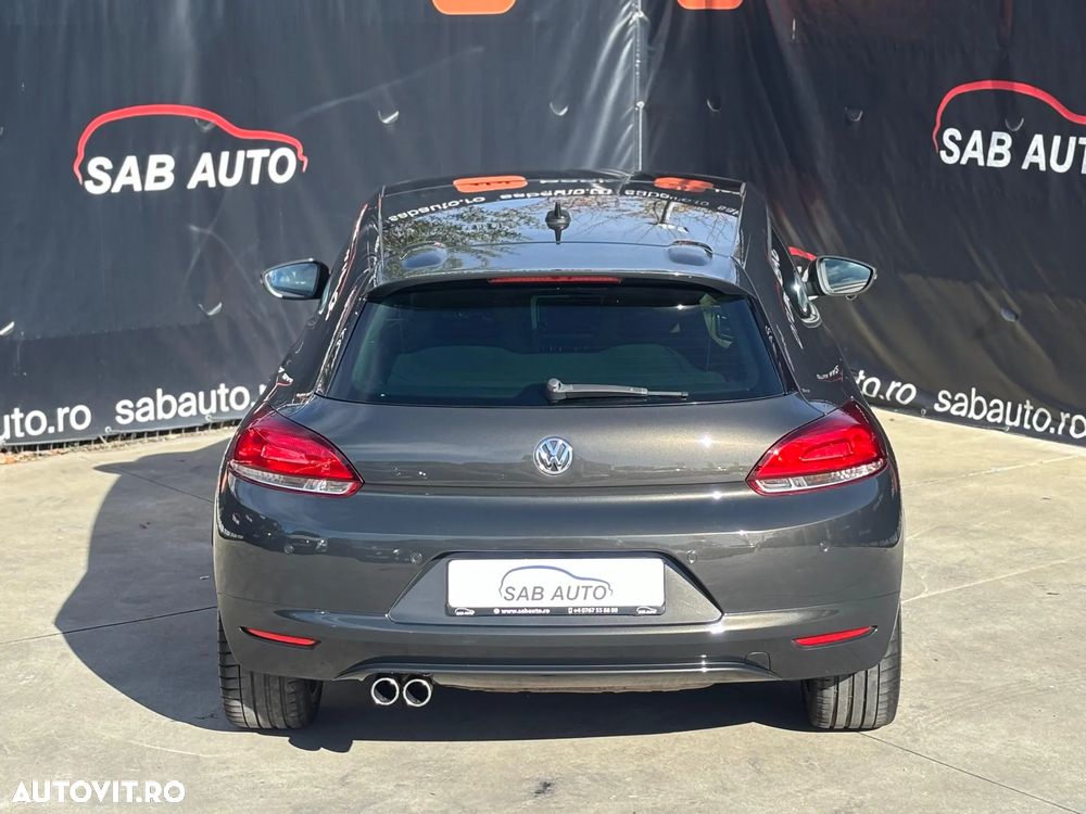 Volkswagen Scirocco 2.0 TDI DSG Edition - 9