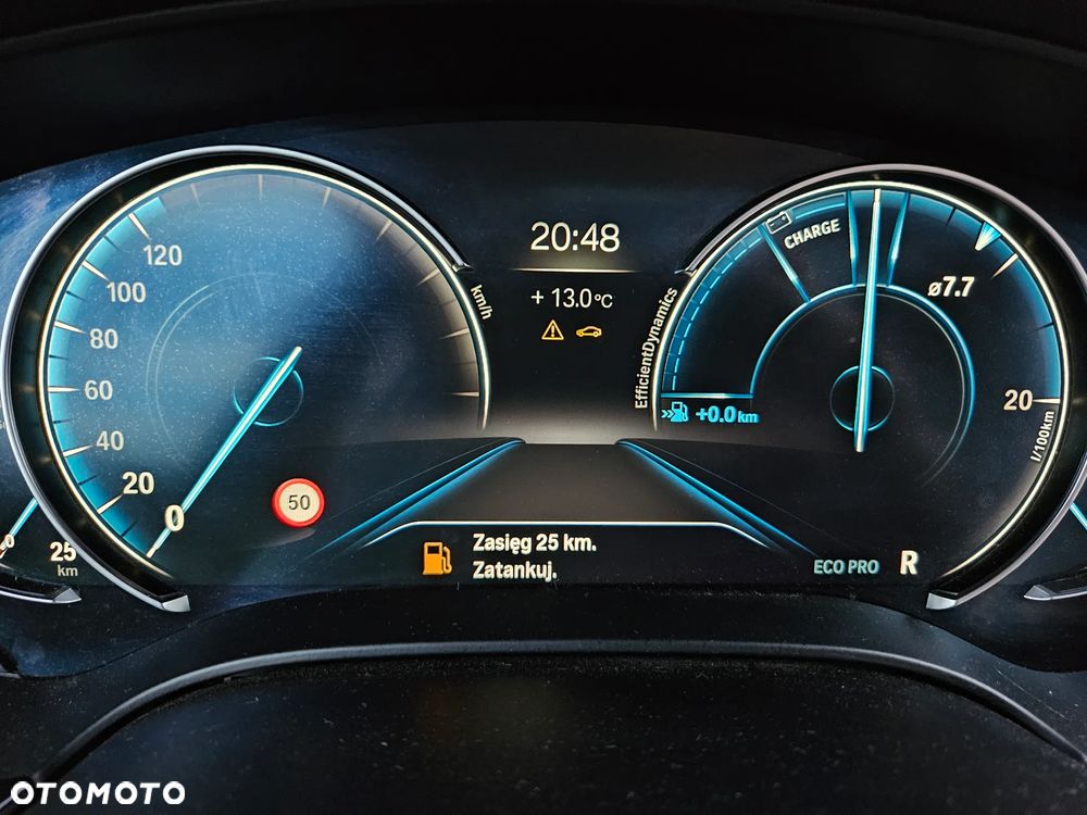 BMW Seria 5 520d xDrive Sport - 29